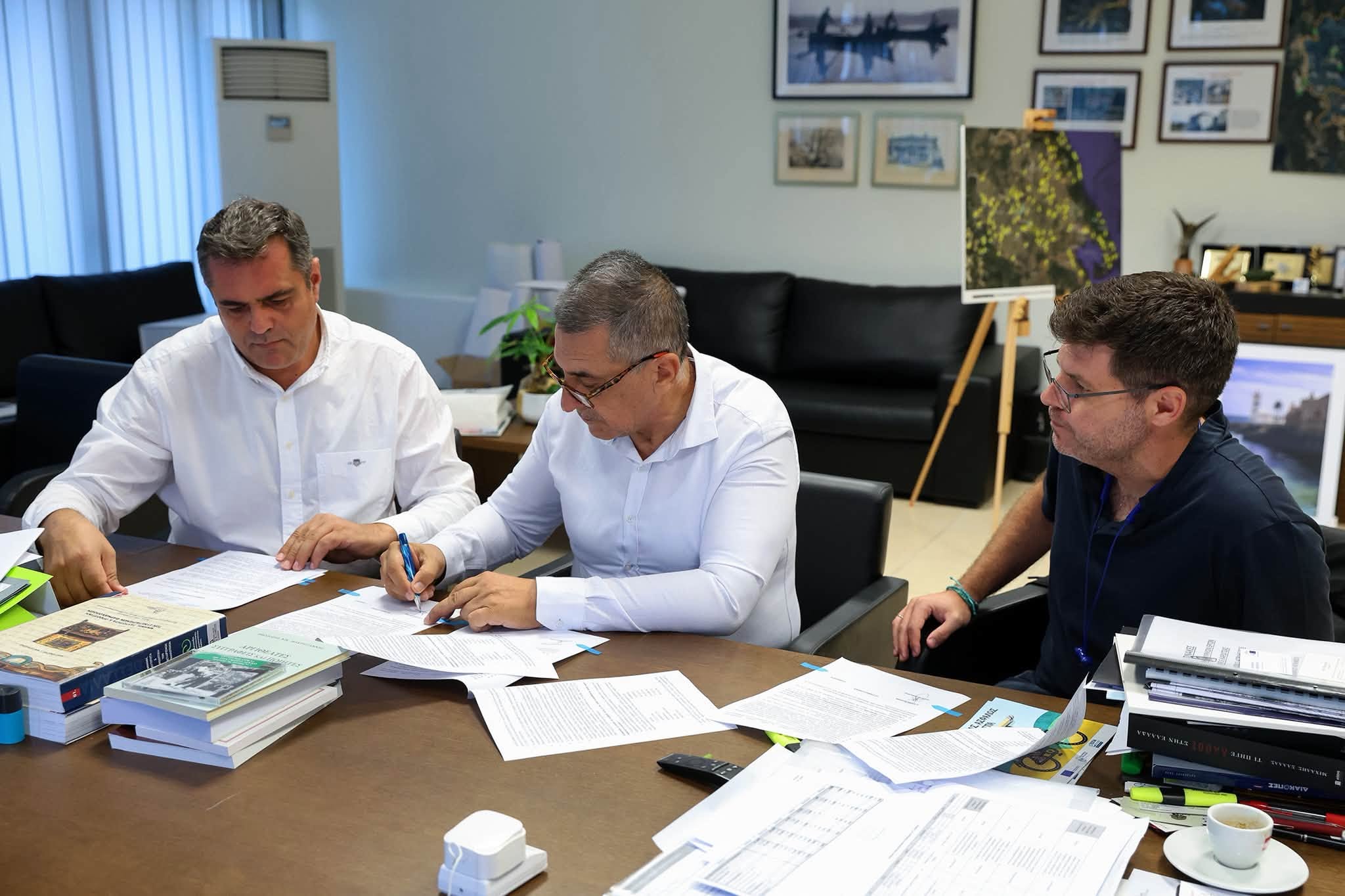 Υπογράφηκε η σύμβαση για  τον «Καθαρισμό ποταμού Σοφαδίτη από συμβολή Οργοζίνου έως Σοφάδες»