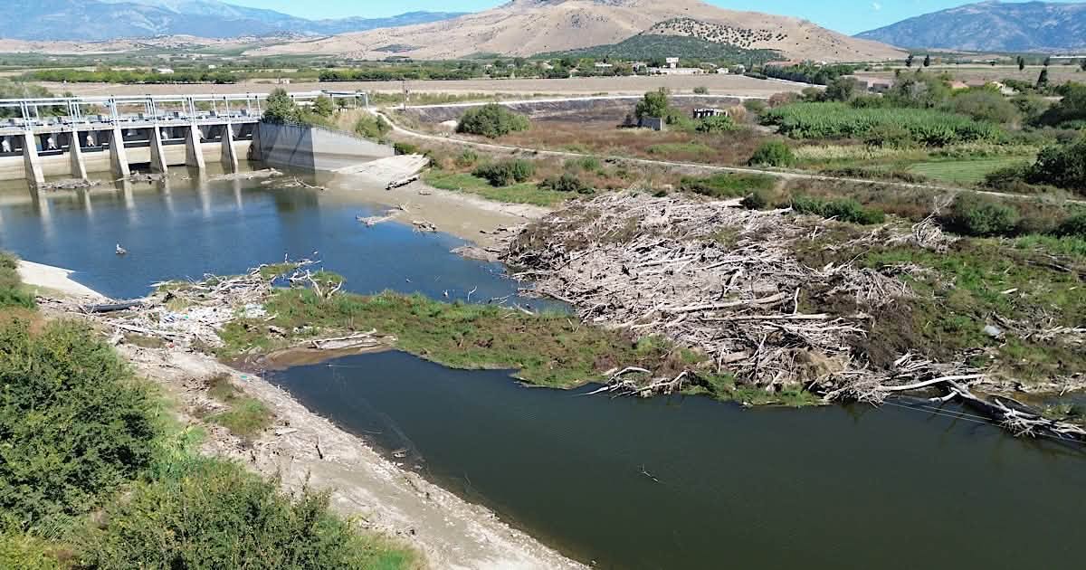 Κραυγή αγωνίας για το φράγμα Γυρτώνης: «Καθαρίστε το πριν είναι αργά!»