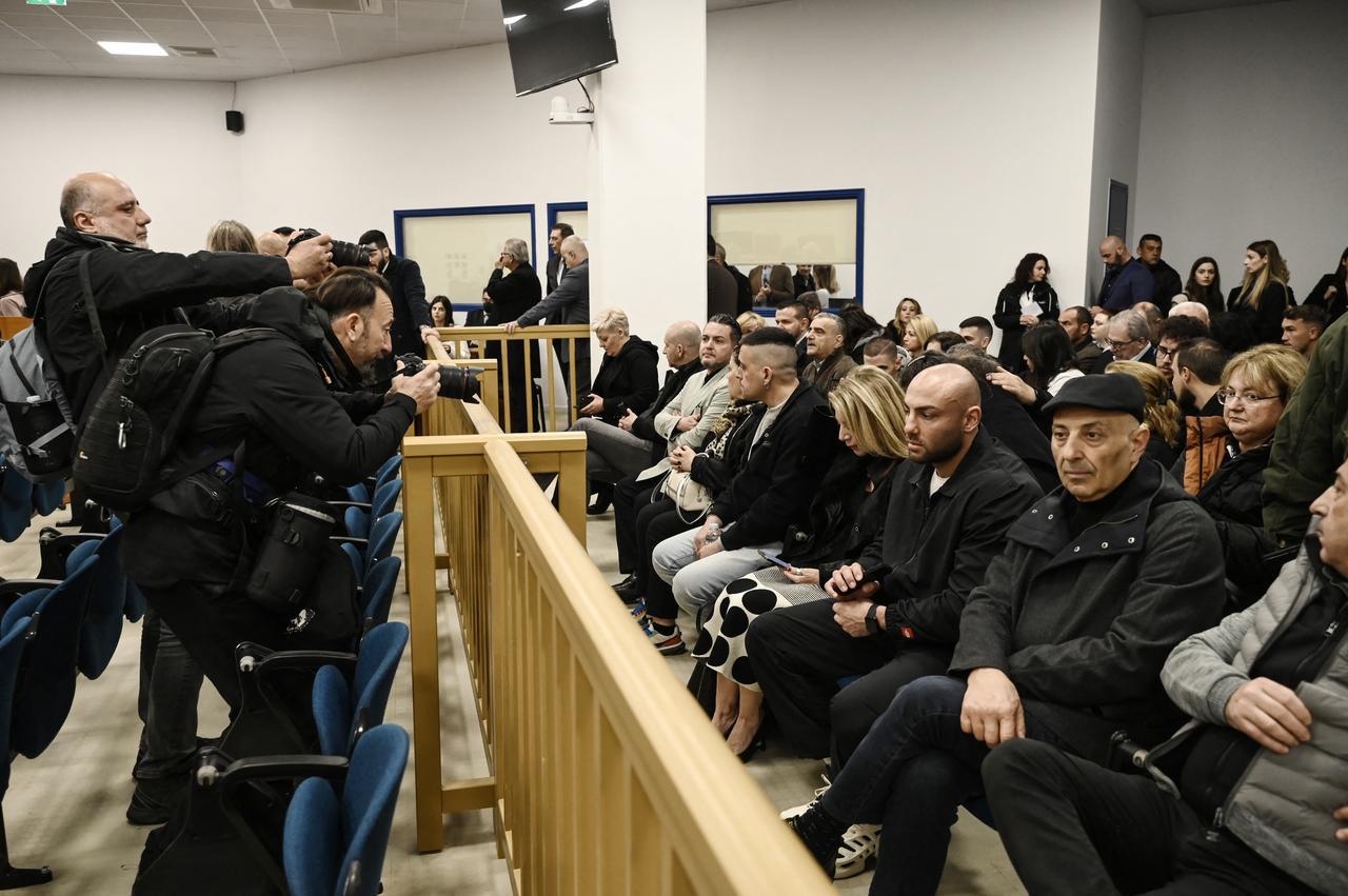 Τέμπη: Συνεχίζονται στη Λάρισα οι καταθέσεις των συγγενών – Στο προσκήνιο και η υπόθεση των παρεμβάσεων