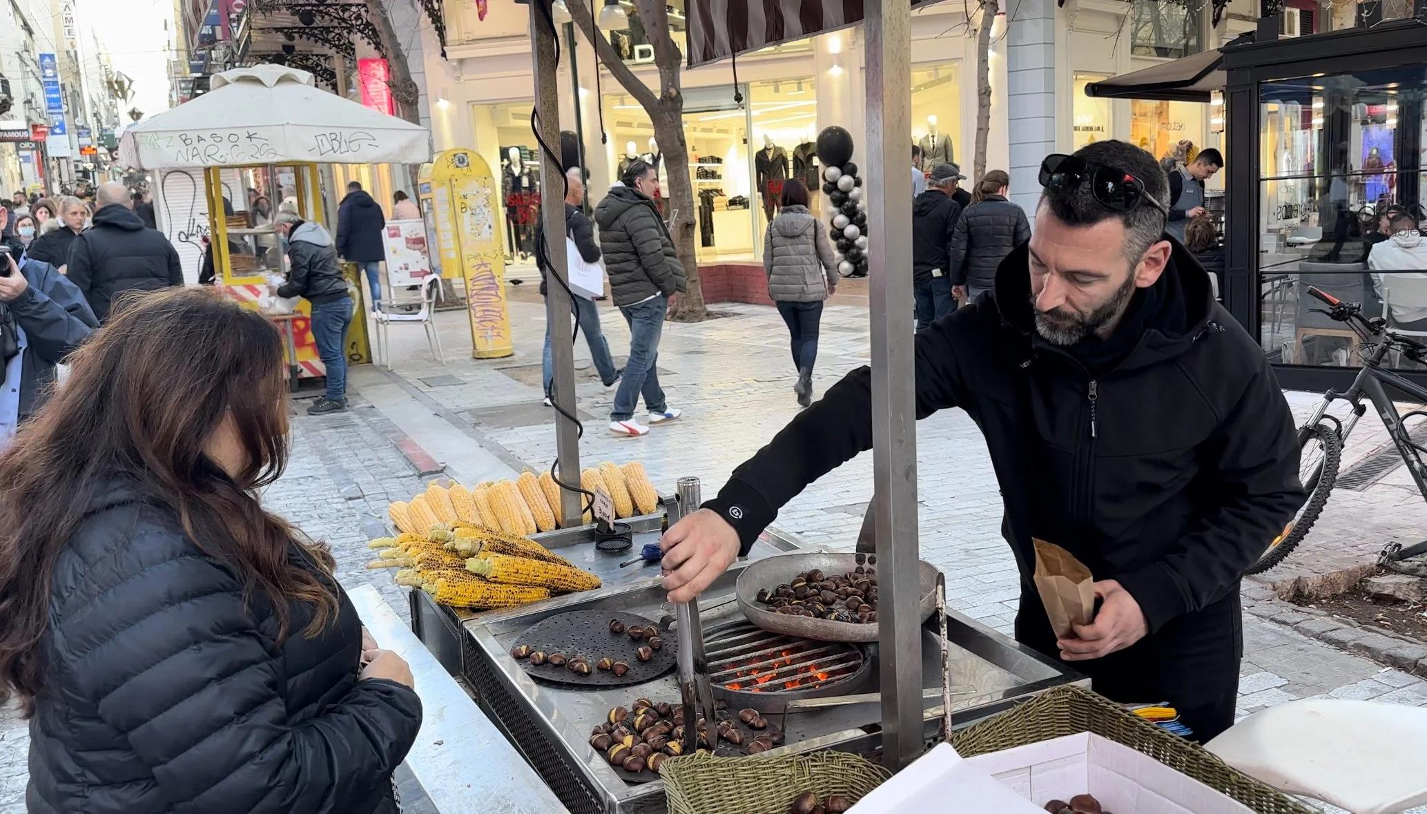 Ο καστανάς της Κούμα: Μια μικρή ιστορία που μυρίζει Λάρισα και χειμώνα