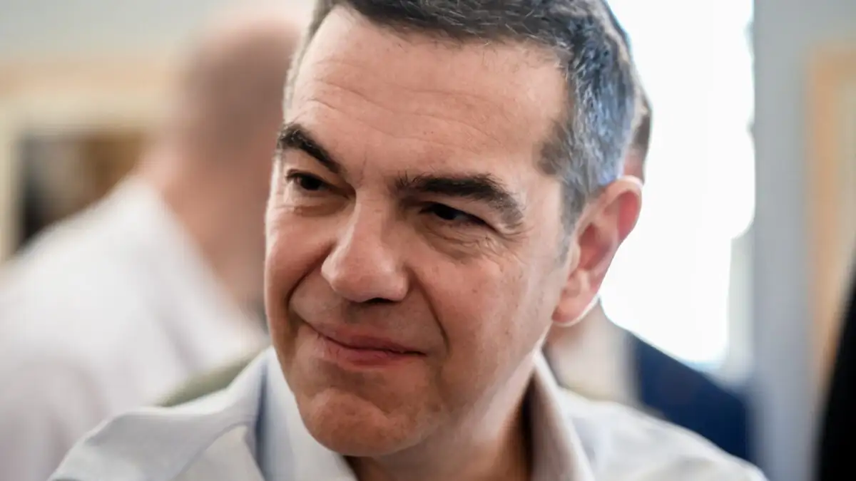 Θα συναντήσει φοιτητές σε καφέ και θα πιει τσίπουρο ο Τσίπρας στον Βόλο