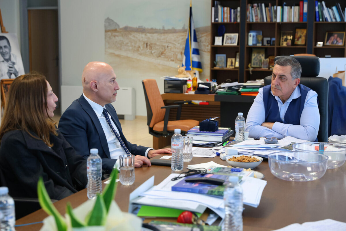 Στον Περιφερειάρχη Θεσσαλίας Δημήτρη Κουρέτα ο Γενικός Πρόξενος της Γεωργίας στην Ελλάδα (FVTO)