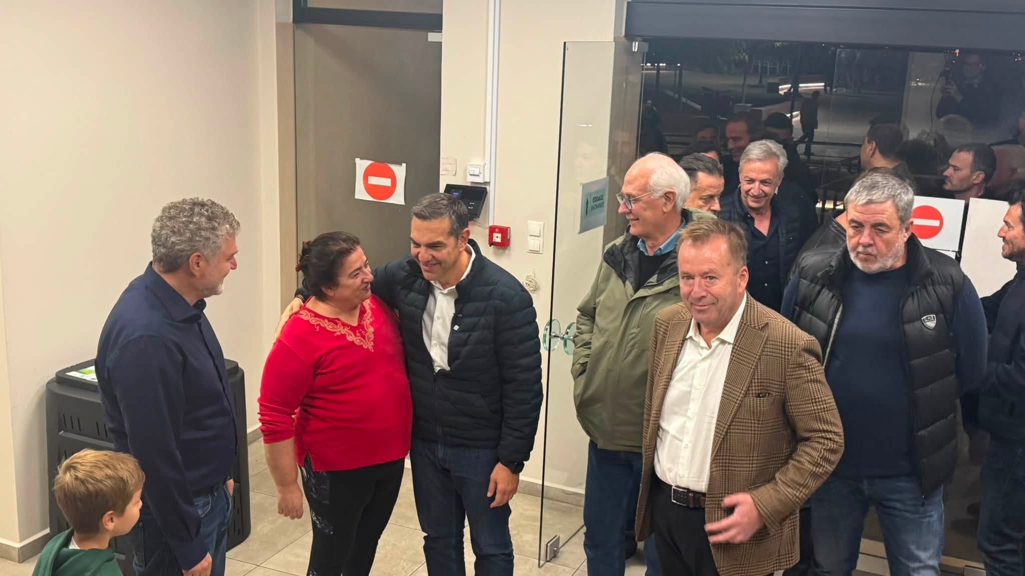 Αγιά: Η αγωνία των μηλοπαραγωγών για τον παγετό και τις αποζημιώσεις – Τι μετέφεραν στον Τσίπρα