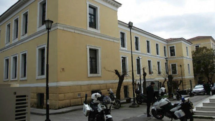 Μπάσκετ: Αύριο οι απολογίες των έξι κατηγορουμένων για στημένους αγώνες – Αρνείται την κατηγορία ο πρόεδρος της ΕΟΚ