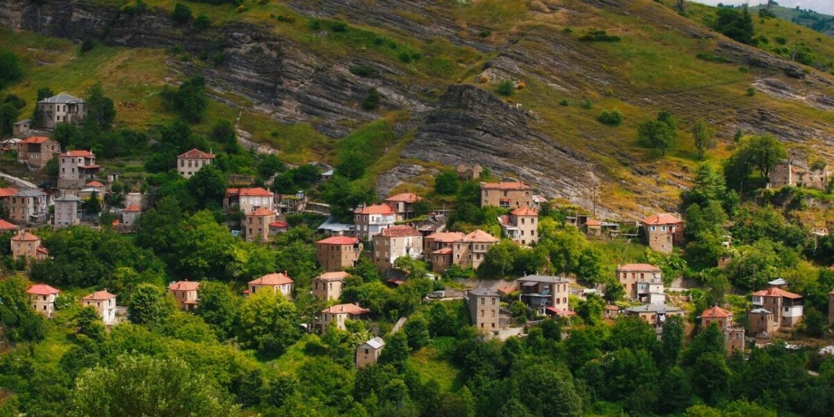 Αλλάζουν τα όρια δόμησης σε 12.000 οικισμούς