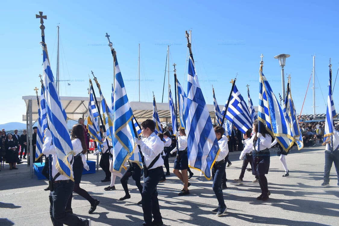 Οριστική ματαίωση της παρέλασης αύριο στον Βόλο (video)