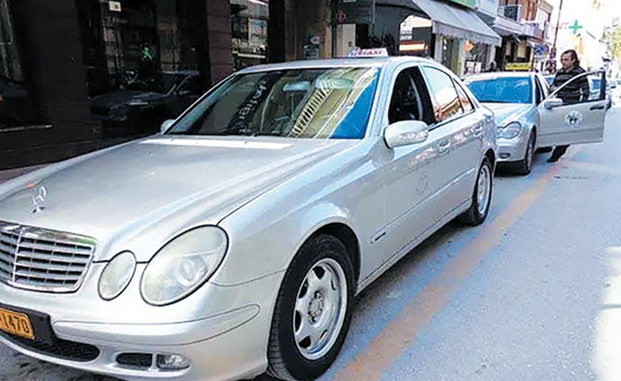 Καρδίτσα: Ανάστατοι οι ιδιοκτήτες ταξί για οφειλές από μαθητικά δρομολόγια