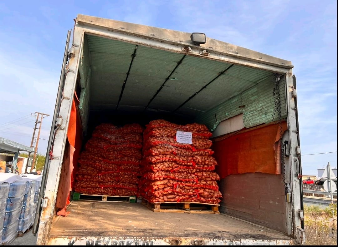 Προσφορά 10 τόνων πατάτας από το Νευροκόπι Δράμας στους πλημμυροπαθείς Καρδίτσας (ΦΩΤΟ)