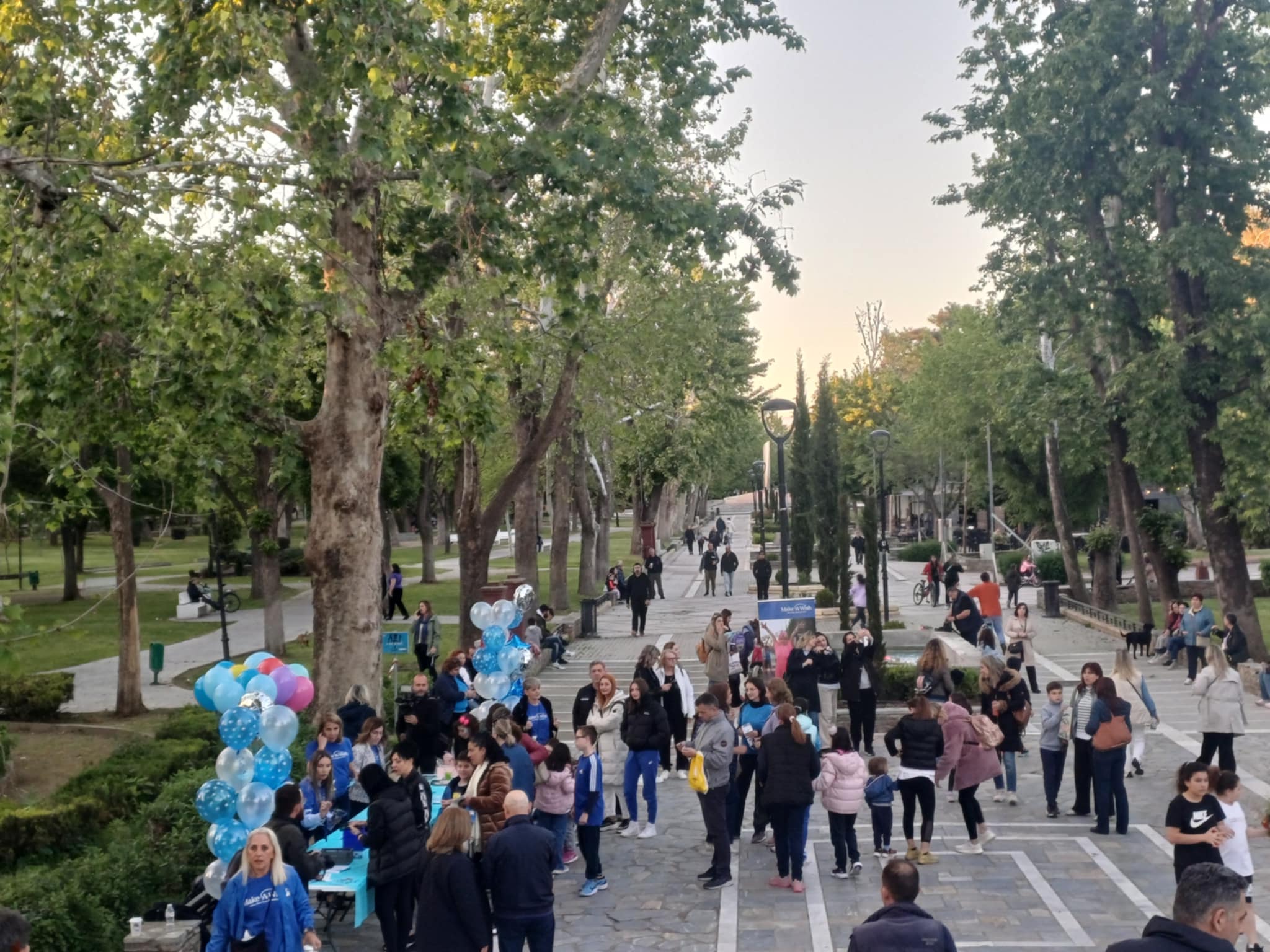 Μεγάλη επιτυχία ο ετήσιος περίπατος «Walk for Wishes» με σημείο εκκίνησης το πάρκο Αλκαζάρ στη Λάρισα (ΦΩΤΟ)