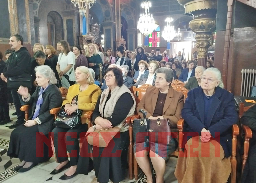 Καρδίτσα: Χιλιάδες πιστοί συρρέουν στον Ι. Ναό των Αγ. Κωνσταντίνου και Ελένης για την Αγία Ζώνη (φωτο)