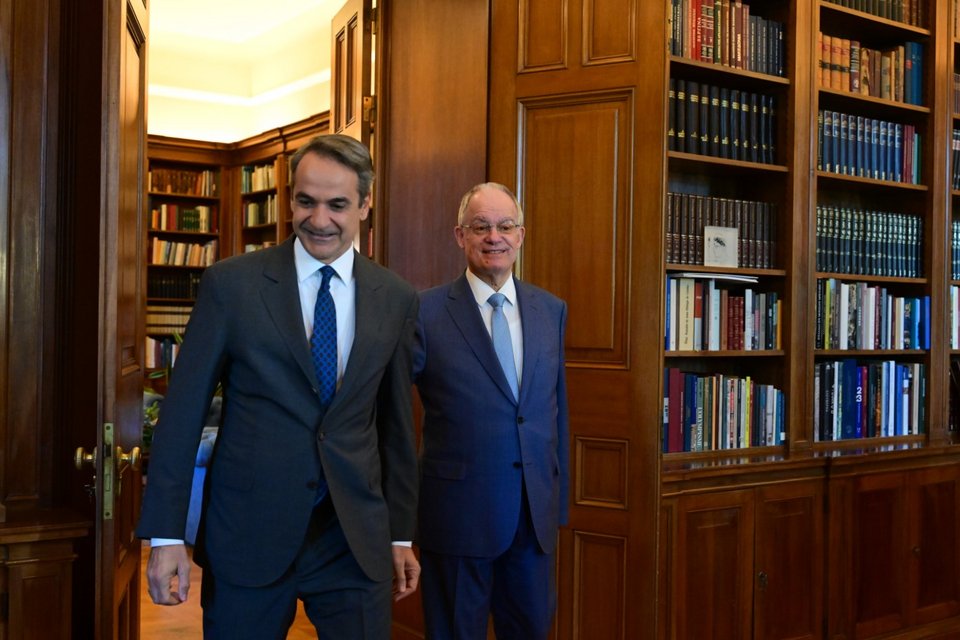 Μητσοτάκης για άρση μονιμότητας στο Δημόσιο: Επιβράβευση για συνεπείς, να απομακρύνονται όσοι επί μακρόν δεν ανταποκρίνονται