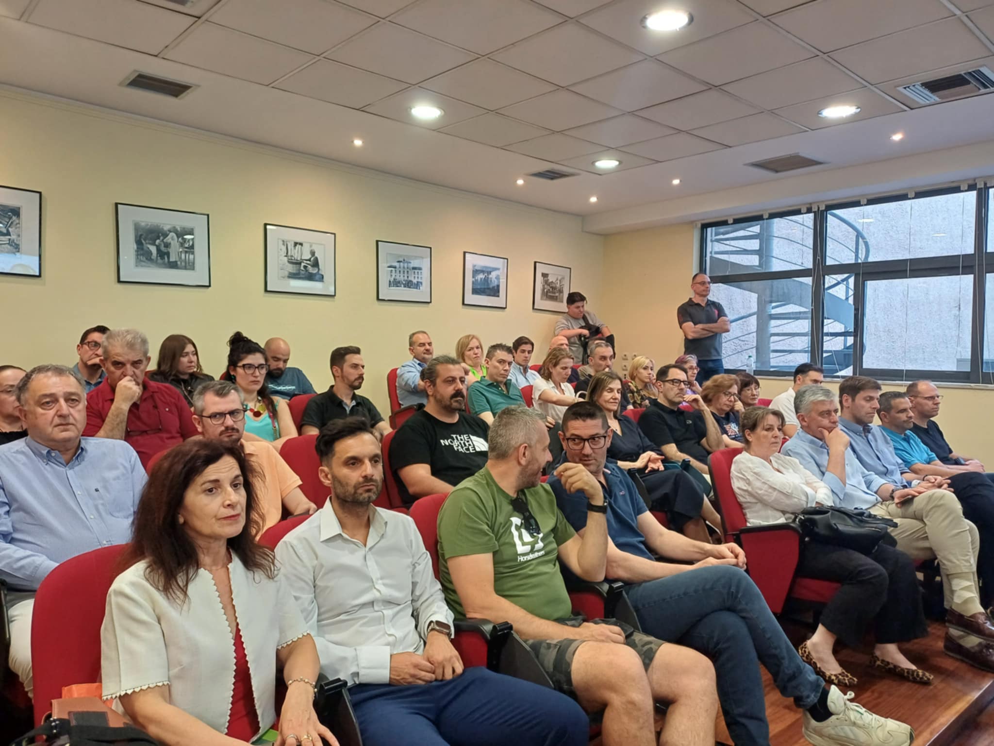 Λάρισα: ενημερωτική εκδήλωση από περιφέρεια για συμπράξεις  επιχειρήσεων με ερευνητικούς φορείς (ΦΩΤΟ)