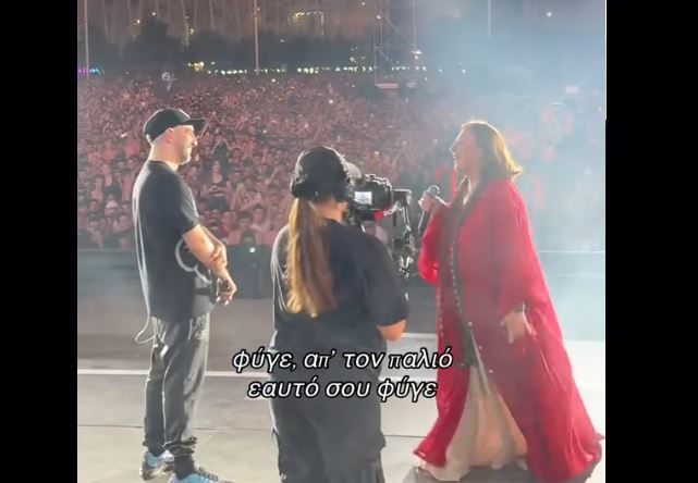 Ο ΛΕΞ γράφει ξανά ιστορία: Sold out η συναυλία του στο ΟΑΚΑ με πάνω από 60.000 θαυμαστές