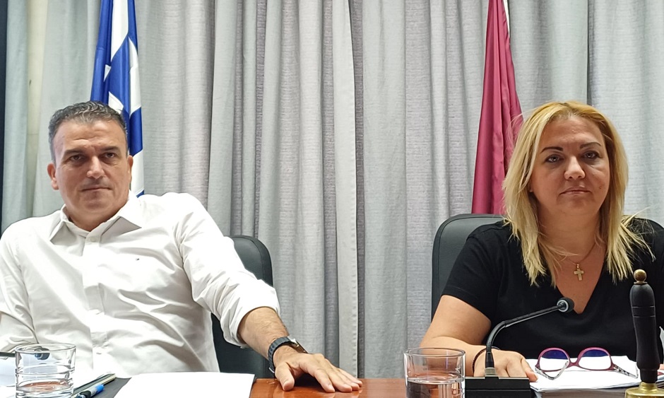 Το φεστιβάλ καφέ και η Τάκη Τσιόγκα πεδίο αντιπαράθεσης στο δημοτικό συμβούλιο Λάρισας (ΦΩΤΟ)