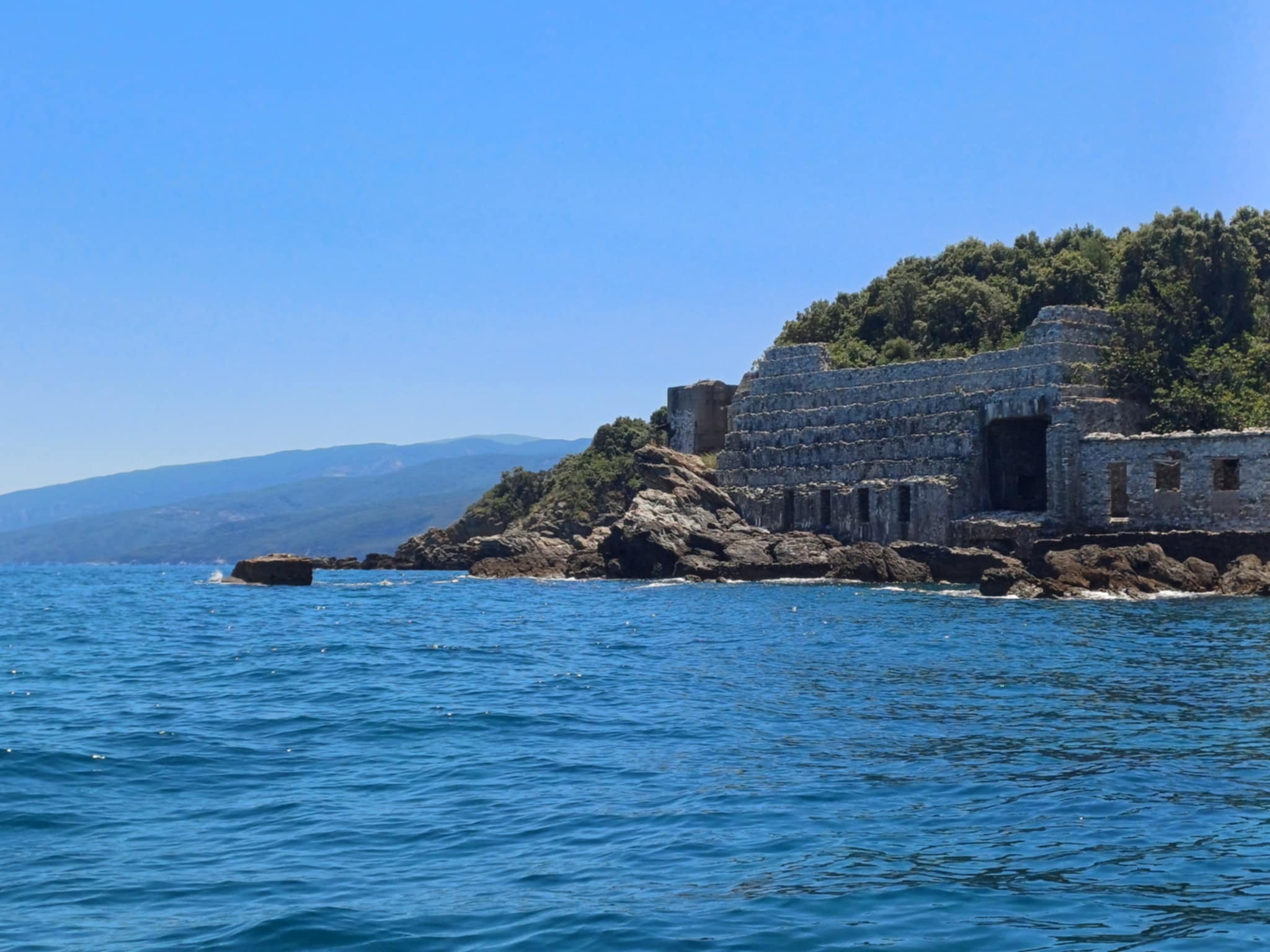 Δροσερός π[ερίπλους των παραλίων της Λάρισας (ΦΩΤΟ)