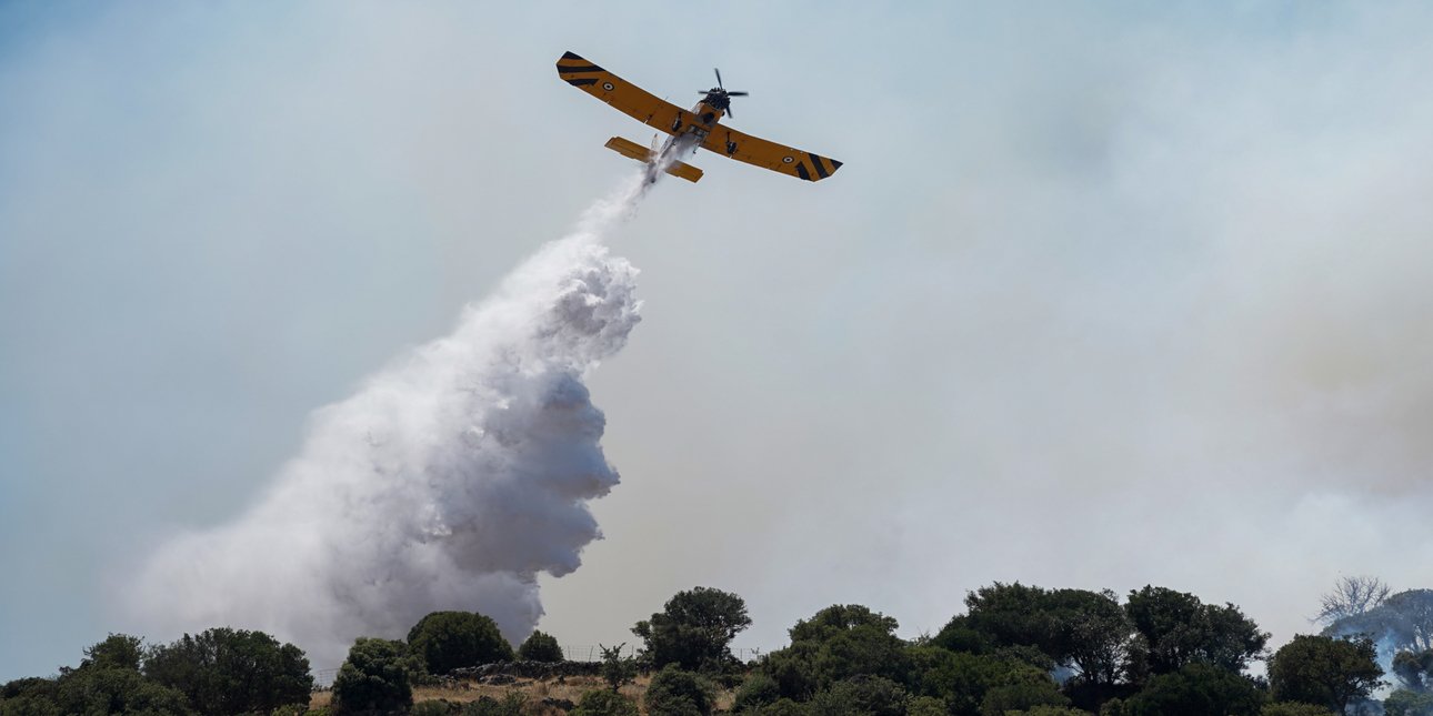 Φωτιά στο Ασπροχώρι Ωρωπού: Σηκώθηκαν 19 εναέρια, ήχησε 112 -«Απομακρυνθείτε προς Εθνική Οδό Αθηνών-Λαμίας»