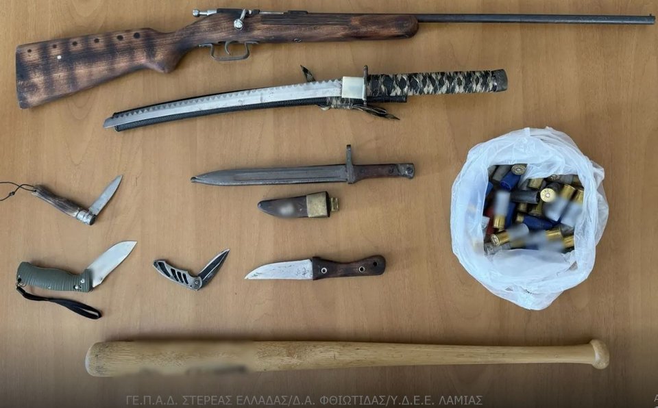 Λαμία: Εξαρθρώθηκε εγκληματική οργάνωση που καλλιεργούσε και διακινούσε ναρκωτικά -Κατασχέθηκαν 164 δενδρύλλια κάνναβης