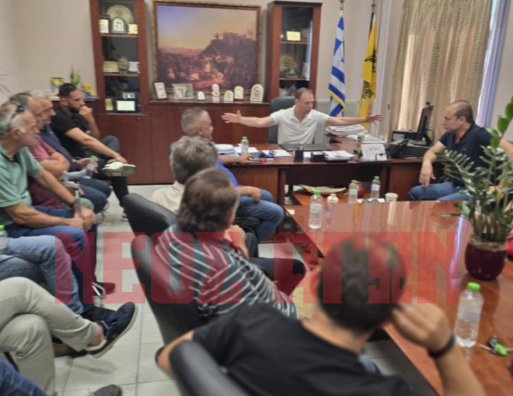 Κρίσιμη σύσκεψη σε δραματικούς τόνους για την άρδευση στο Δημαρχείο Παλαμά (ΦΩΤΟ)
