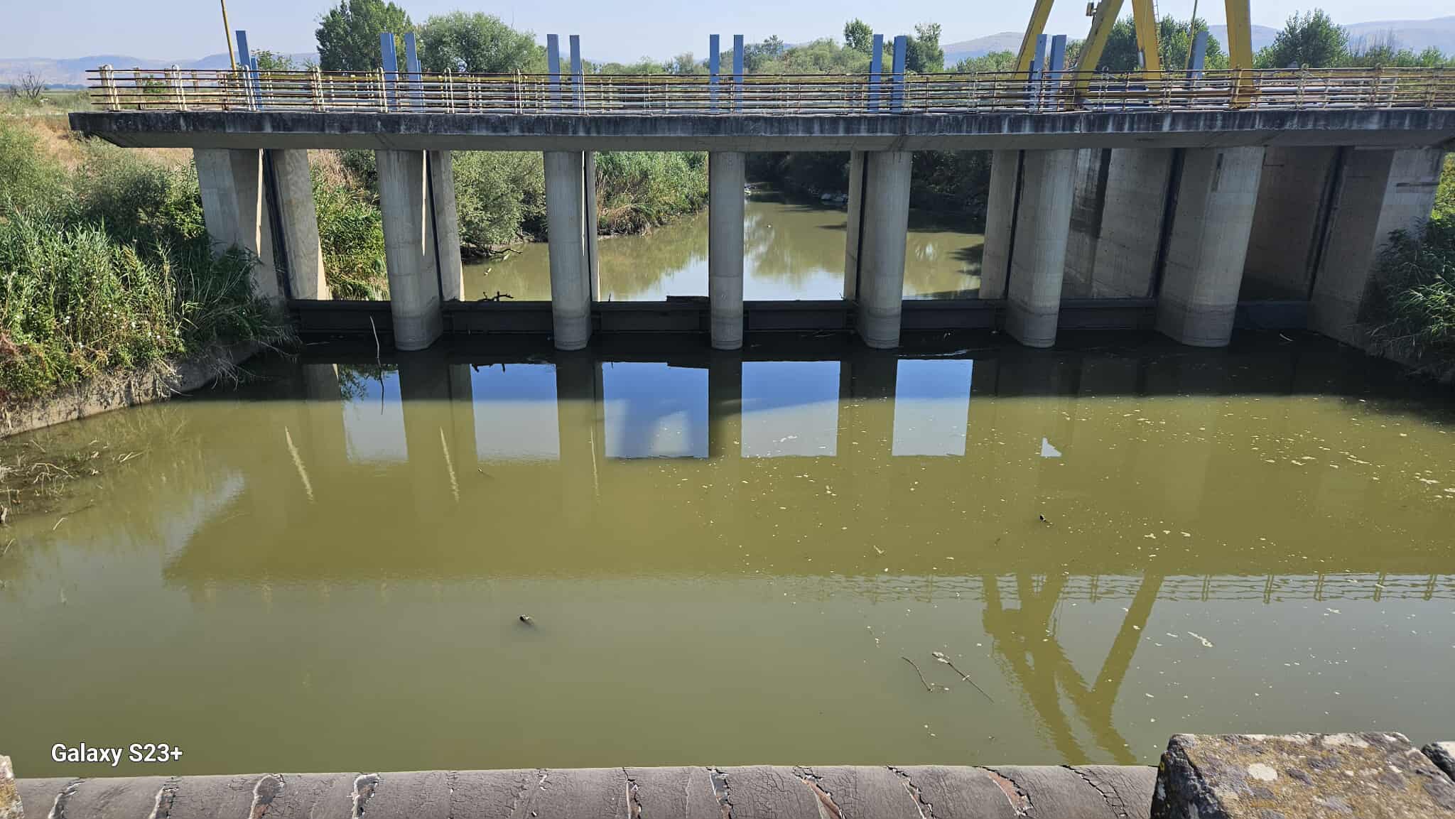Δραματική η κατάσταση στην Ιτέα- στέγνωσαν τα αρδευτικά δίκτυα, κίνδυνος ολικής καταστροφής στο βαμβάκι (video)