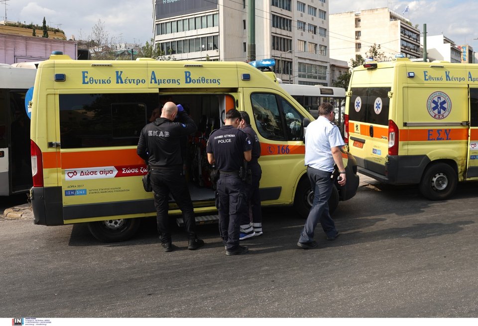 Σύγκρουση λεωφορείου με ΙΧ στη Συγγρού -6 τραυματίες, ανάμεσά τους ένα παιδί