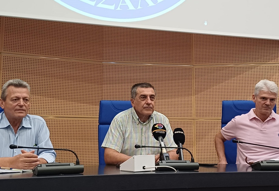 Ο περιφερειάρχης παρουσίασε το νεό Συντονιστή Πολιτικής Προστασίας Δημήτριο Μπίκο (ΦΩΤΟ)