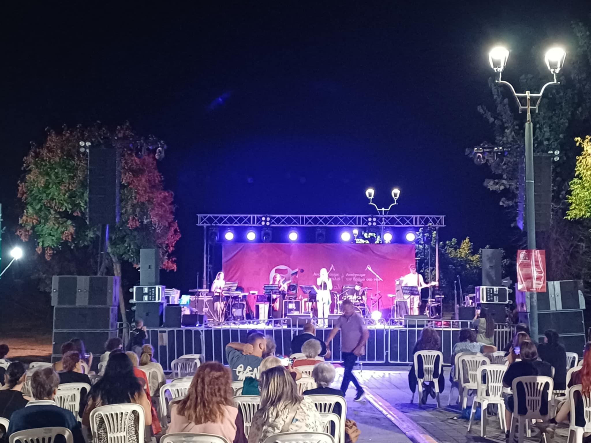 Με Αλέκα Παπαρήγα άνοιξε τις “πύλες” του το Φεστιβάλ ΚΝΕ – Οδηγητή στη Λάρισα (ΦΩΤΟ)