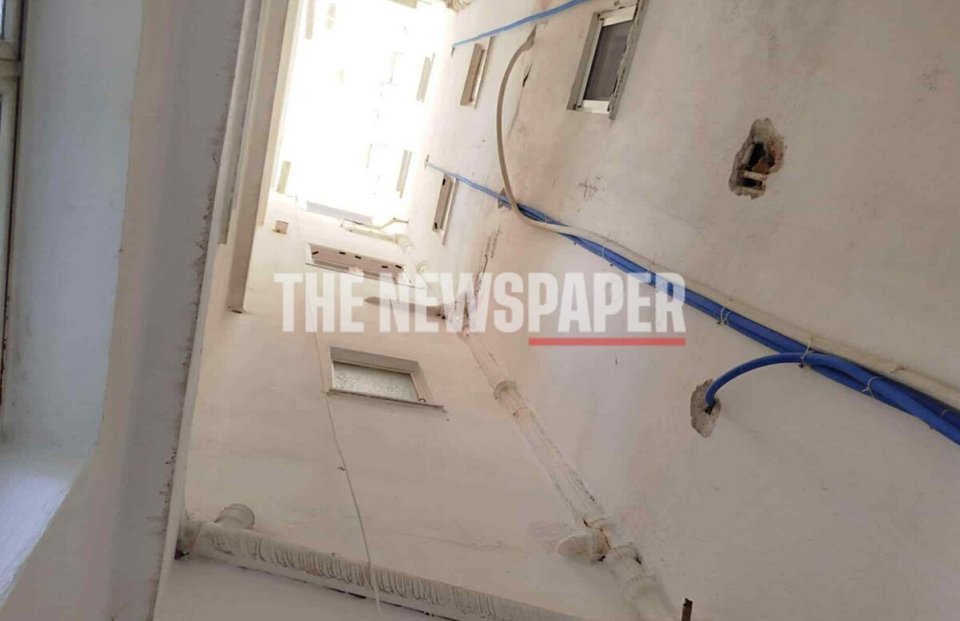 Βόλος: Πώς συνέβη η μοιραία πτώση του 20χρονου στον φωταγωγό, ενώ ήταν με παρέα στην ταράτσα [εικόνες-βίντεο]