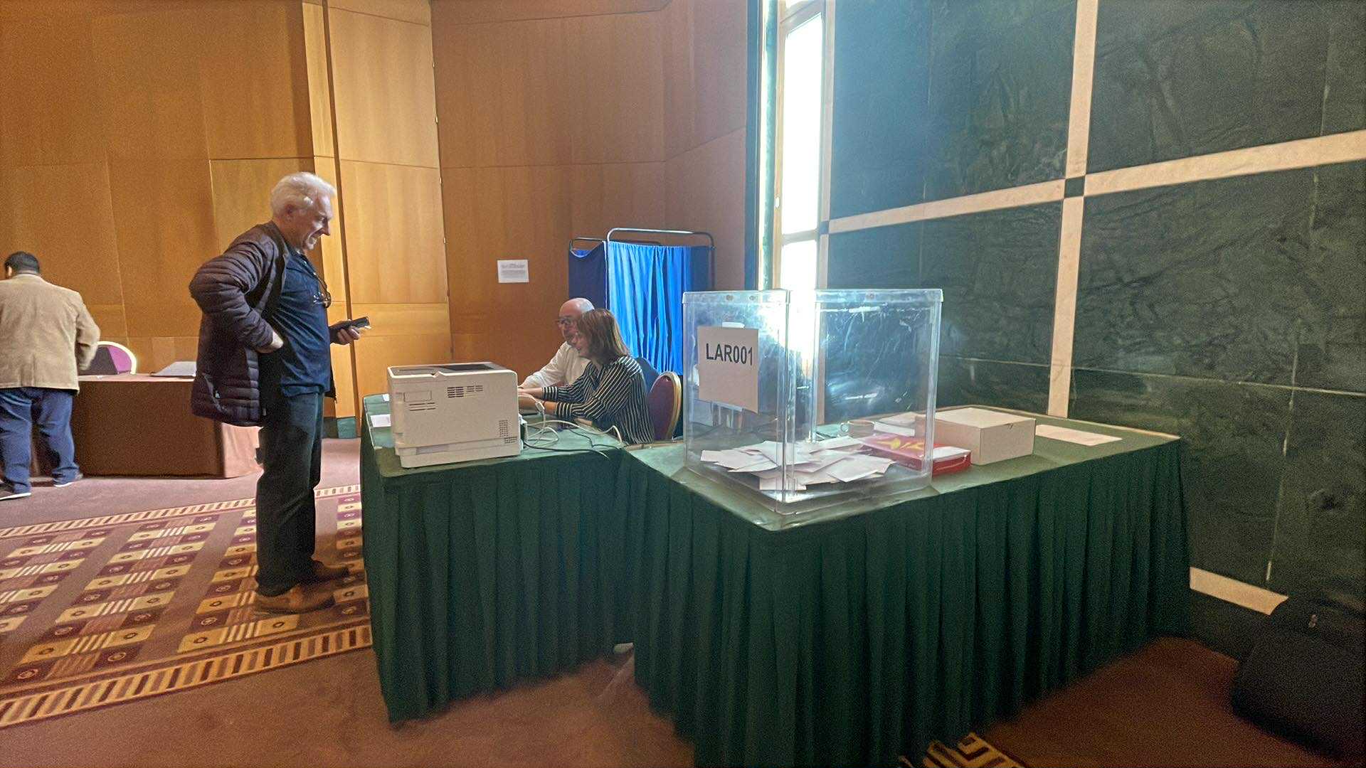 Eκλογές σήμερα στη Συνεταιριστική Τράπεζα Θεσσαλίας με αθρόα προσέλευση στη Λάρισα- Υποψήφιοι και  εκλογικά τμήματα (ΦΩΤΟ)