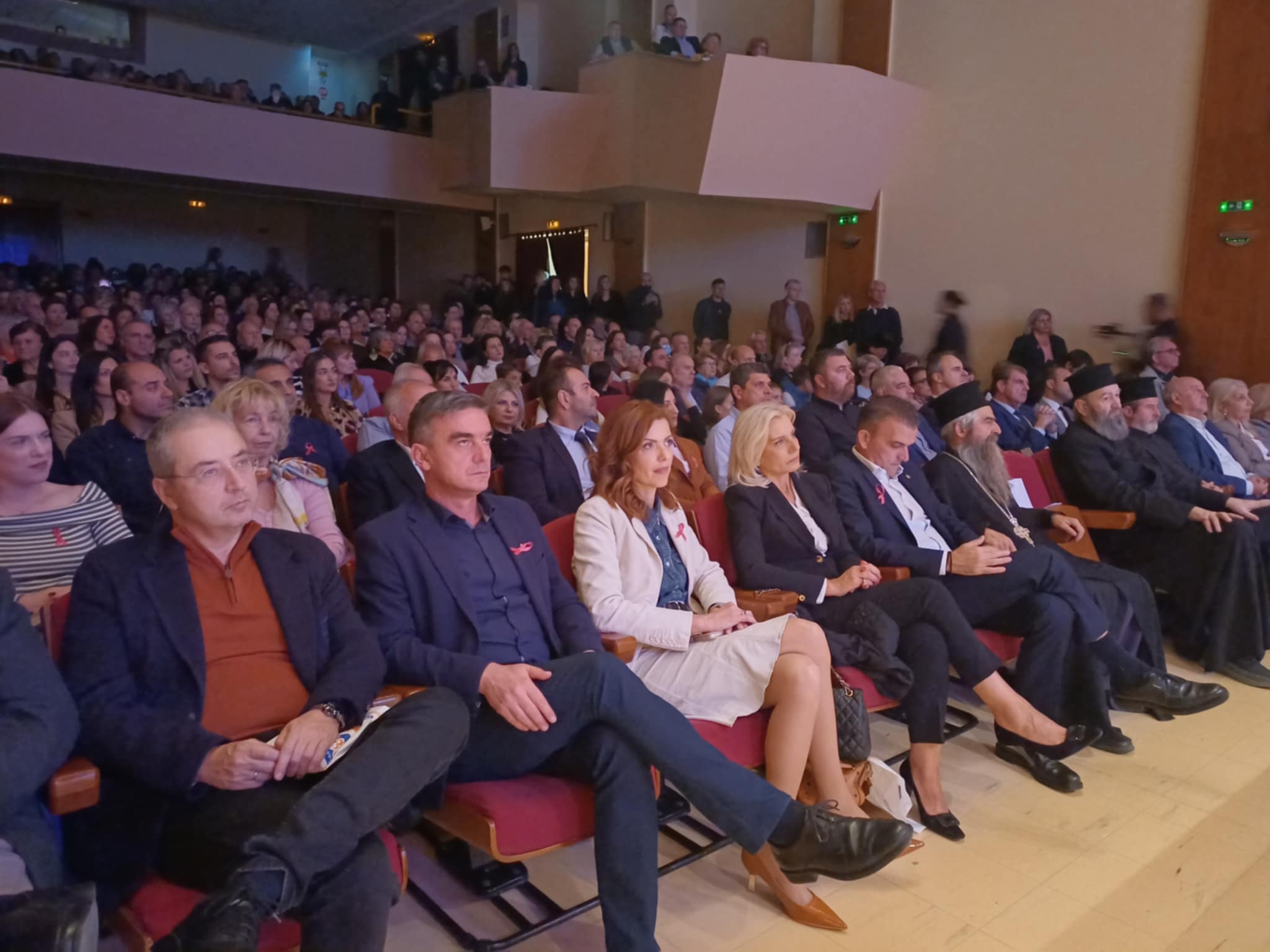 Πλήθος κόσμου  στην παρουσίαση του βιβλίου του Κ. Γκιάστα «Ρεπορτάζ του κάμπου – 99 αληθινές ιστορίες από τη Λάρισα» (ΦΩΤΟ)