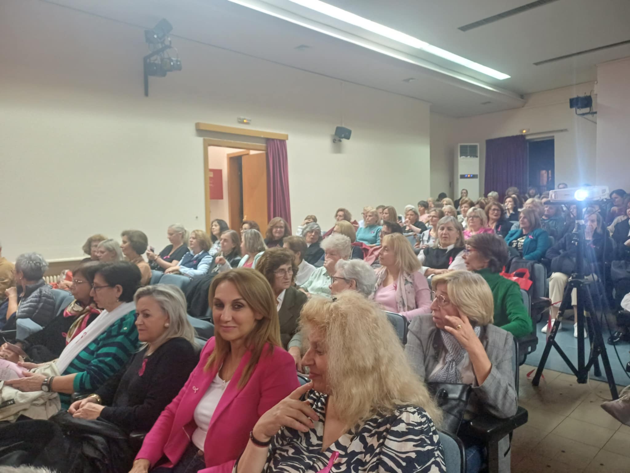 Μια ξεχωριστή εκδήλωση, «Ροζ Δύναμη – Άθληση, Πρόληψη, Ελπίδα» από το Δήμο Λαρισαίων για τον καρκίνο του μαστού (ΦΩΤΟ)