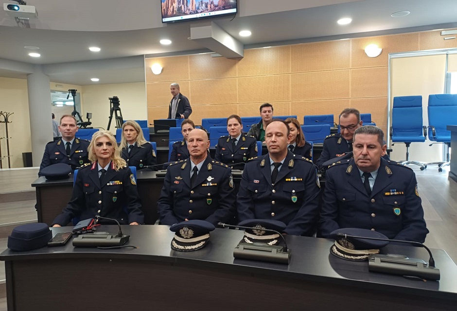 Η περιφέρεια ενισχύει την ΕΛ.ΑΣ με σύγχρονα οχήματα  προϋπολογισμού τριών εκατομμυρίων ευρώ (ΦΩΤΟ)