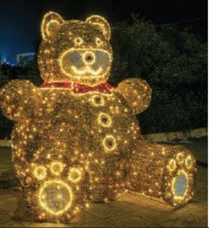 Πιο εντυπωσιακός από ποτέ ο χριστουγεννιάτικος διάκοσμος στην Καρδίτσα (ΦΩΤΟ)