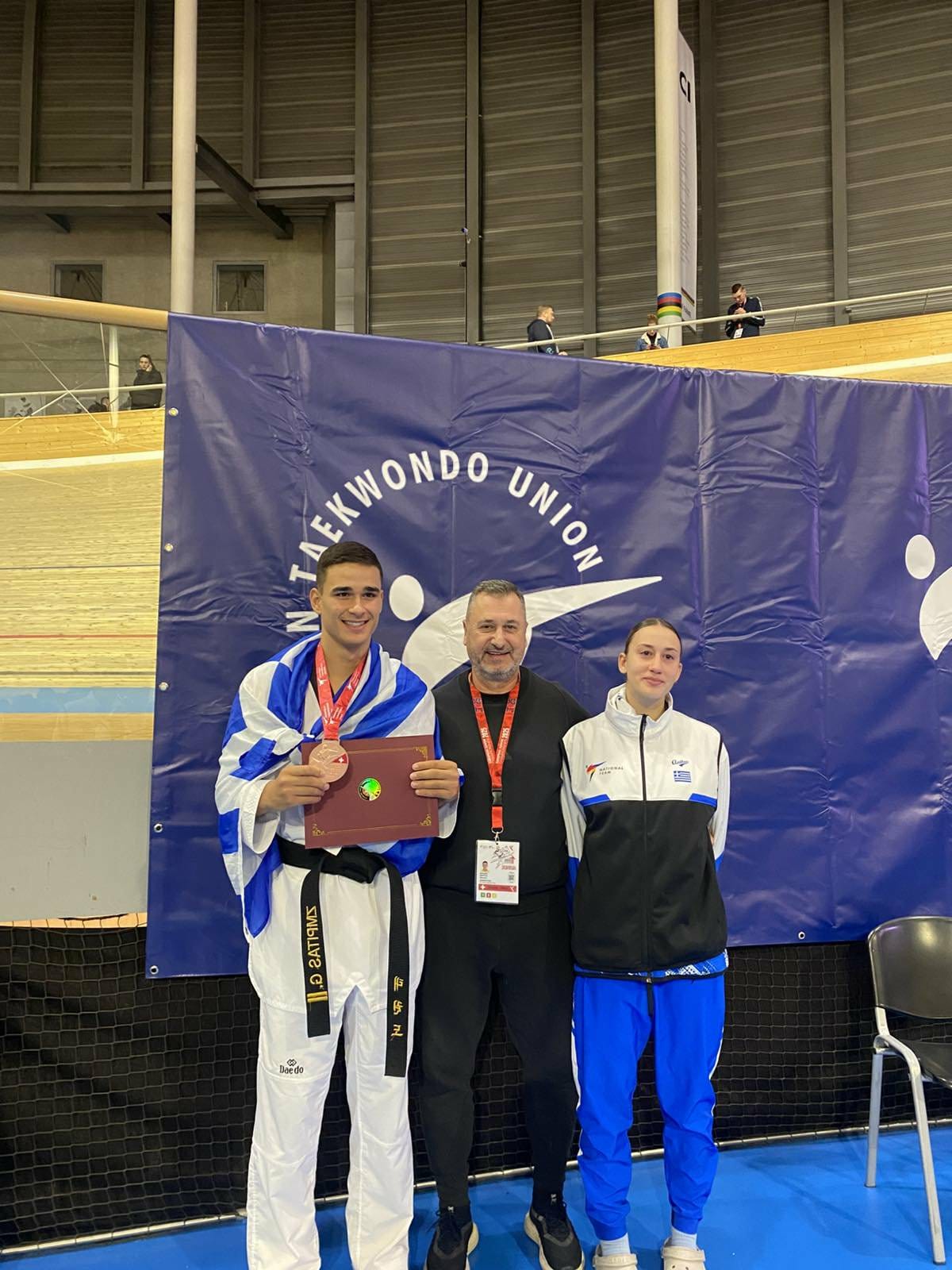 Με την Εθνική Ελλάδας στην κορυφή της Ευρώπης - Πανευρωπαϊκός ο Ζμπήτας του ΑΣ Λάρισας