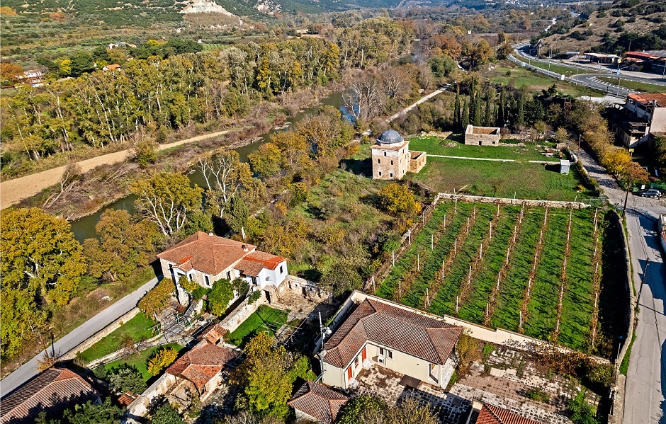 Ο Τεκές του Χασάν Μπαμπά στα Τέμπη...