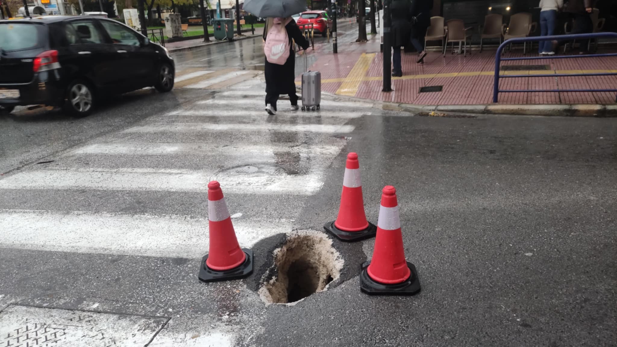 Χωρίς μεγάλα προβλήματα στην ΠΕ Λάρισας από τον Βyron: Πτώσεις δέντρων προς Γυρτώνη, Πυργετό και μικρά πλημμυρικά στη Χάλκη