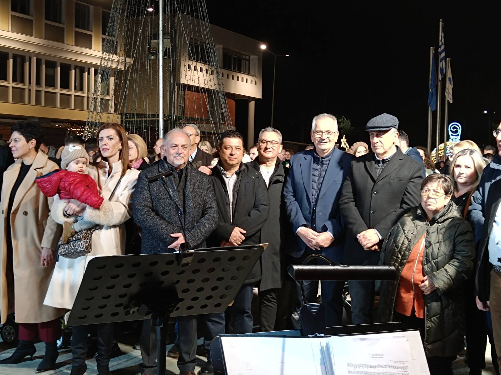 Κουρέτας: Η μεγαλύτερη χαρά των Χριστουγέννων είναι τα χαμόγελα των παιδιών (φωτο)