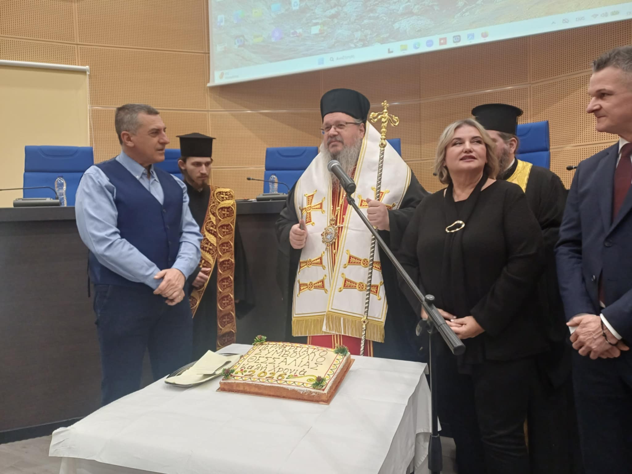 Αντιπαράθεση Κουρέτα Αγοραστού για την αέρια ρύπανση στο περιφερειακό συμβούλιο (ΦΩΤΟ+video)