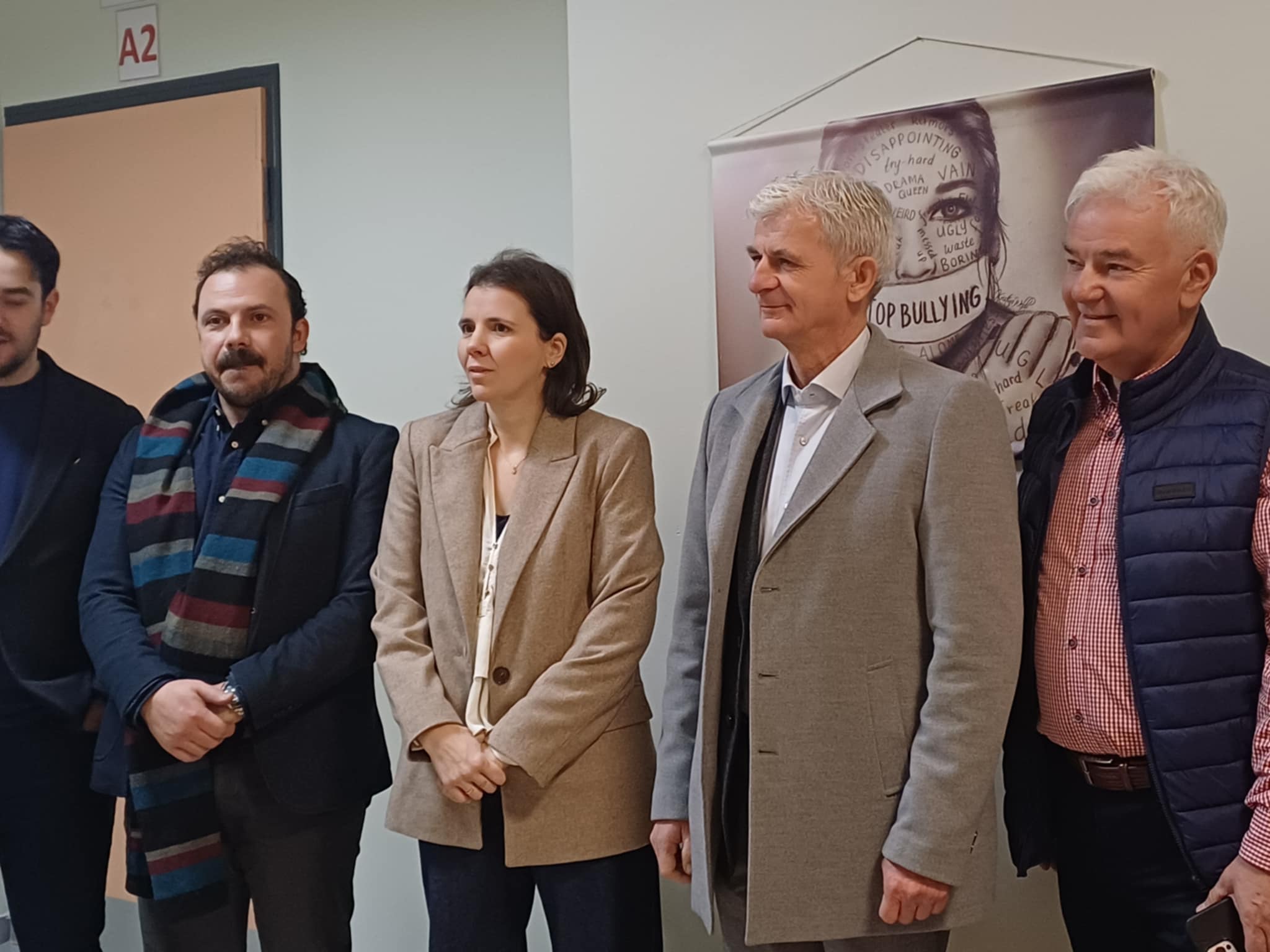 Στη Λάρισα διεξάγεται με μεγάλη συμμετοχή ο μαθηματικός διαγωνισμός «Ευκλείδης» (ΦΩΤΟ)