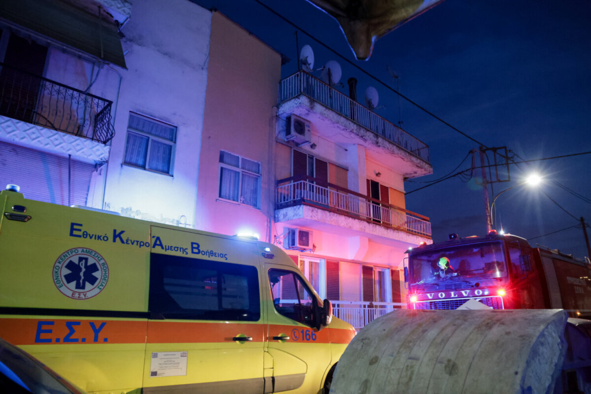 Τραγωδία στη Λάρισα: Γυναίκα εντοπίστηκε νεκρή στο σπίτι της στη Νέα Σμύρνη μετά από πυρκαγιά