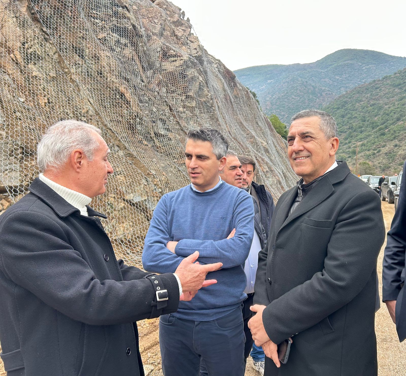 Χρίστος Δήμας: Σε εξέλιξη τα έργα αποκατάστασης του οδικού δικτύου στη Θεσσαλία