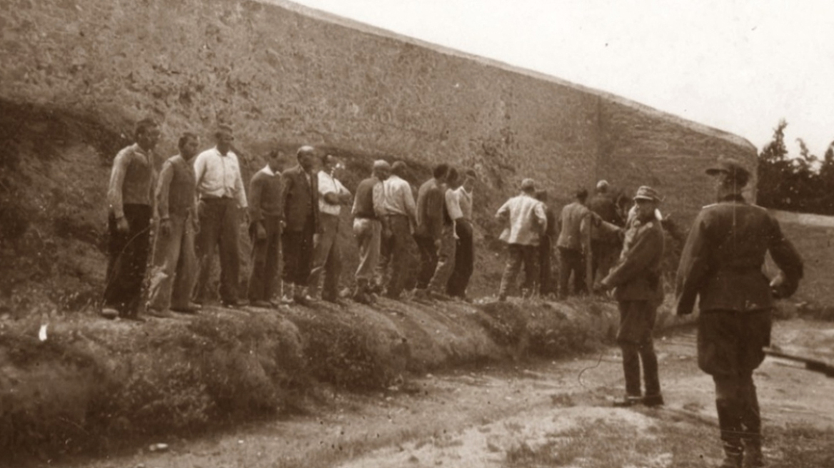 Ο Δάσκαλος Βαγγέλης Πόλκος από τη Ραχούλα Καρδίτσας στους 200 εκτελεσθέντες της Κασαριανής