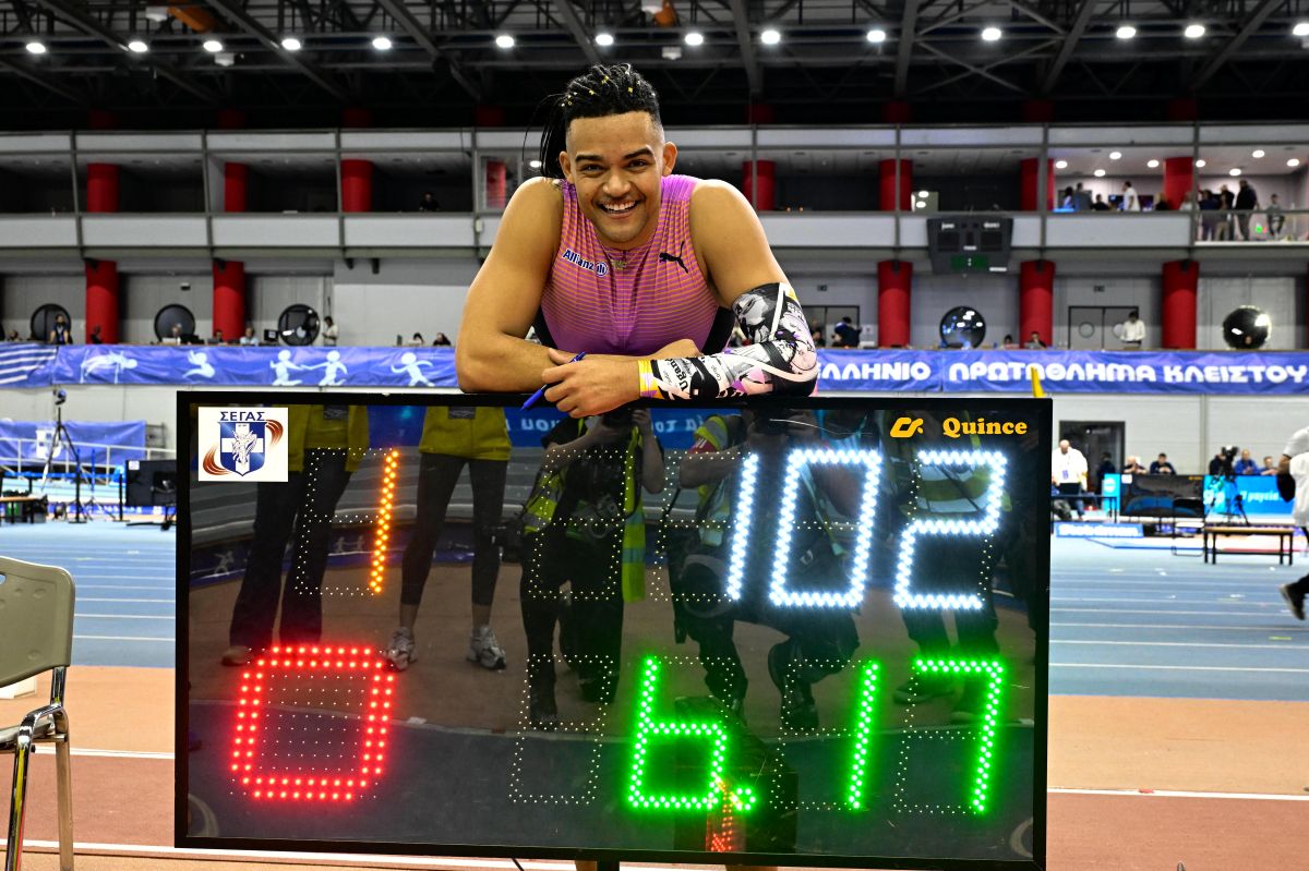 Ασύλληπτο ρεκόρ από τον Καραλή με άλμα στα 6.17!!!