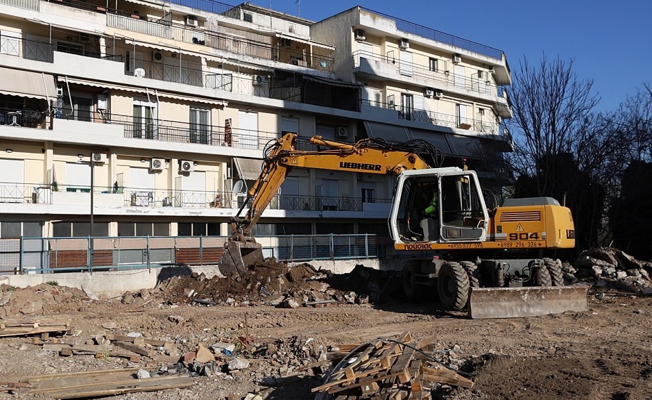 Ξεκίνησαν οι εργασίες για τη συνδετήρια πτέρυγα 115 κλινών του ΓΝΛ-Αυτοψία Περιφερειάρχη Θεσσαλίας