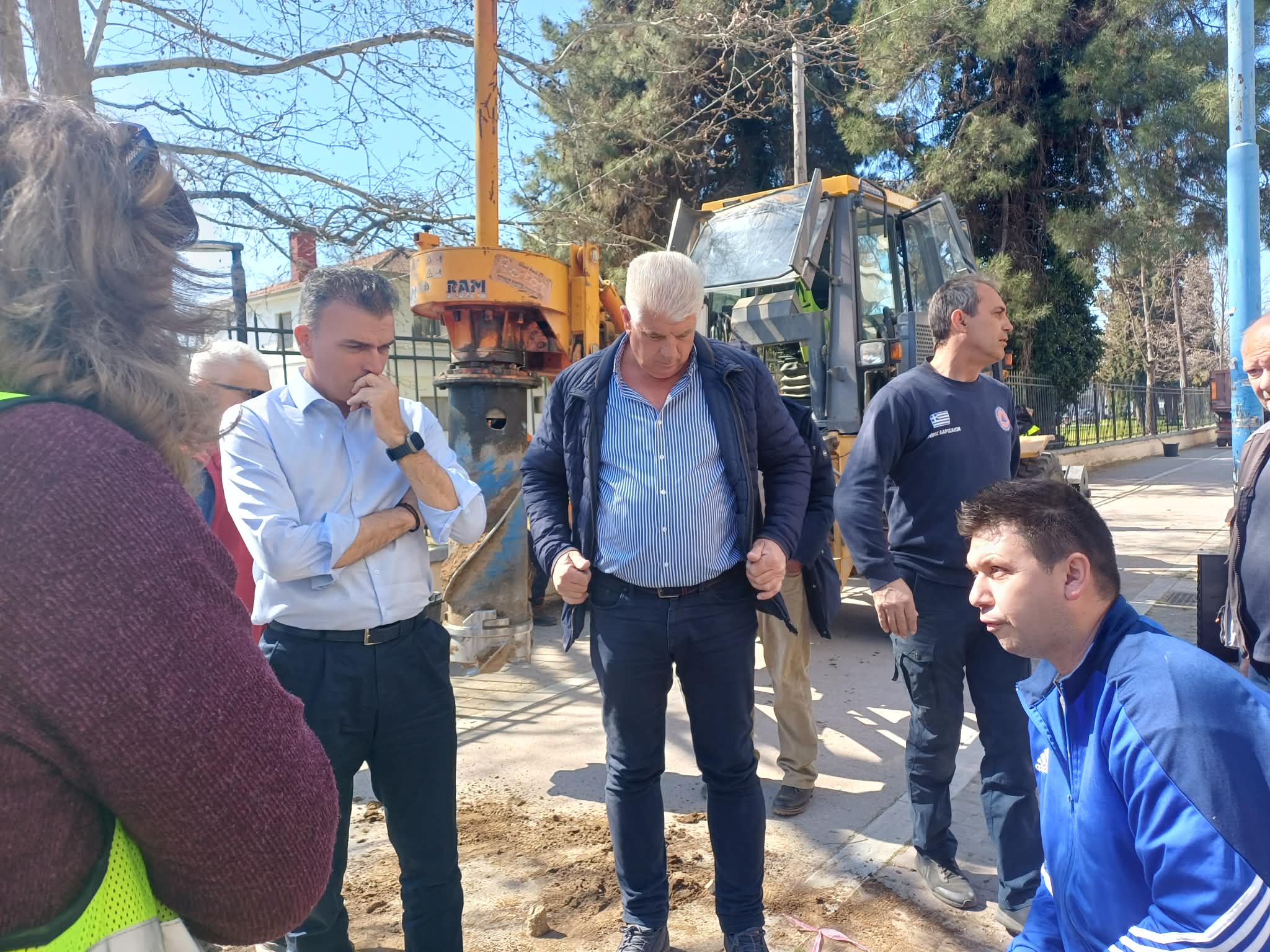 Δενδροφυτεύσεις στην οδό Ιωαννίνων - Πάνω από 1300 δέντρα μέχρι το τέλος της χρονιάς (ΦΩΤΟ-ΒΙΝΤΕΟ)