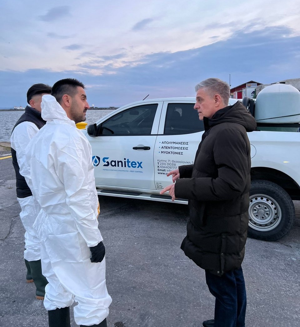 Ξεκίνησε η απολύμανση στο λιμάνι της Θεσσαλονίκης για την αποτροπή μετάδοσης του αφθώδη πυρετού – Ψεκάζονται τα φορτηγά