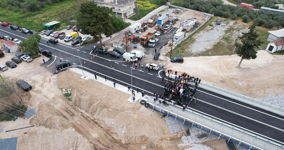 Πααρδόθηκε στην κυκλοφορία η γέφυρα στο Αλιγαρόρεμα- παρουσία Χρ. Δήμα η τελετή των εγκαινίων (ΦΩΤΟ+video)