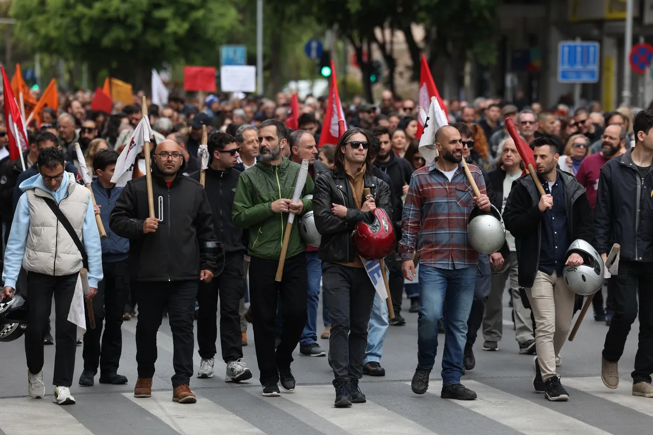 Πλήθος κόσμου στις συγκεντρώσεις για την Εργατική Πρωτομαγιά – «Τη φλόγα του αγώνα κρατάμε ζωντανή»