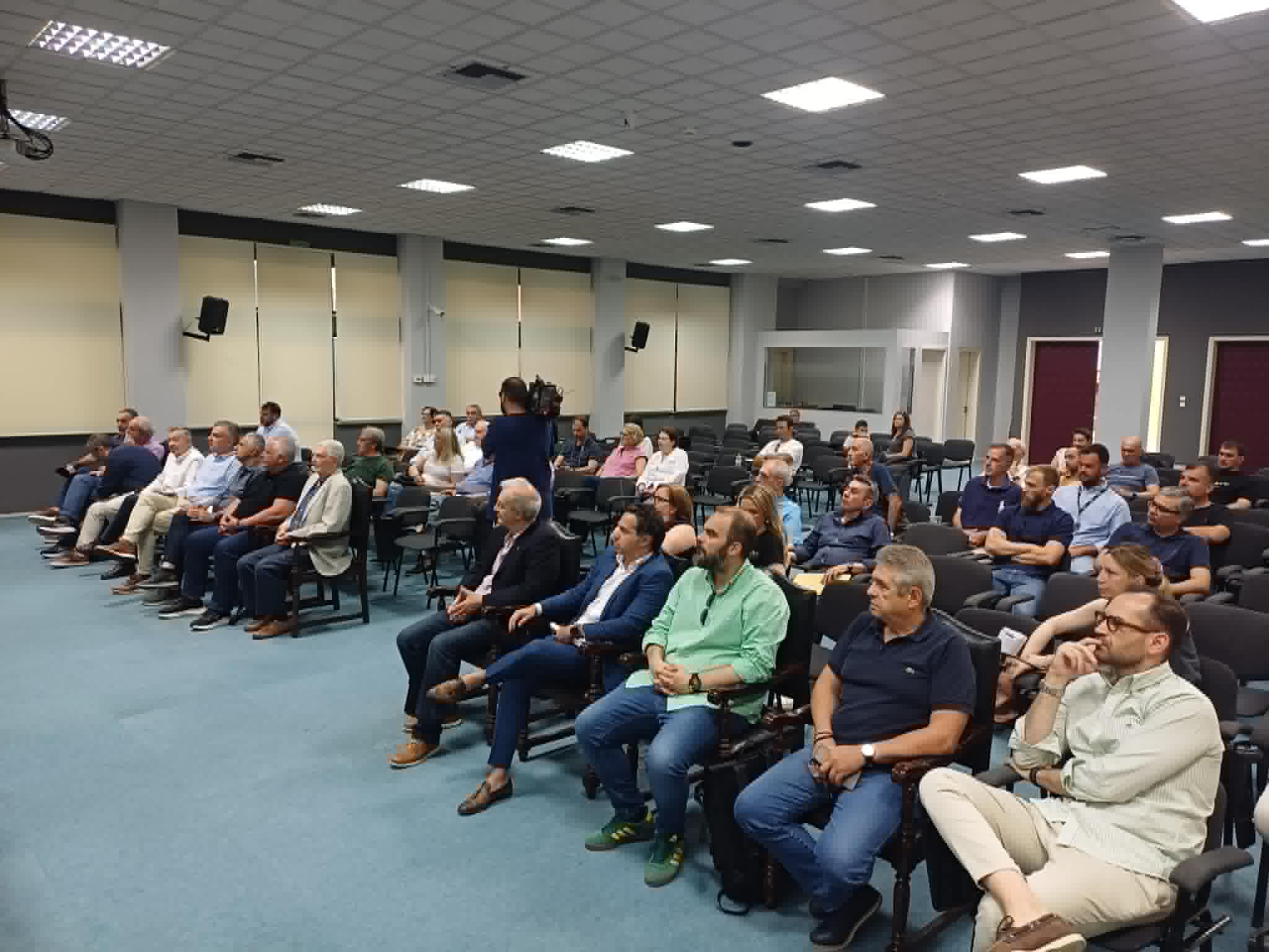 «Νερό και Θεσσαλία»: Στο επίκεντρο η μάχη για το υδατικό μέλλον της περιοχής (ΦΩΤΟ)