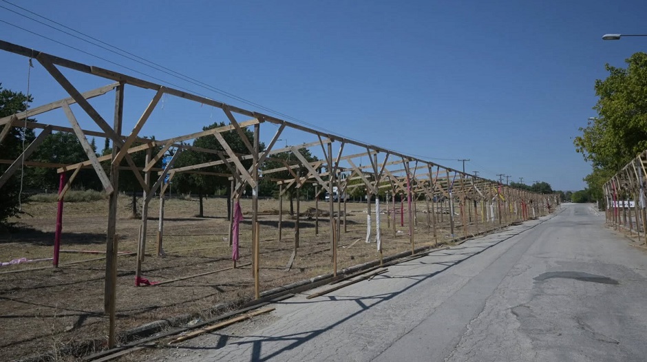 Ενστάσεις από Σμπαράταξη  για την εταιρεία στην οποία αναθέτει ο Δήμος τη διεξαγωγή του παζαριού -στήνονται οι παράγκες