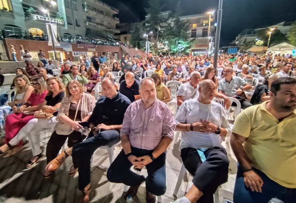 Με τον καλύτερο τρόπο έκλεισε η 19η Γιορτή Χαλβά στα Φάρσαλα – Ένα τριήμερο που ξεπέρασε κάθε προσδοκία